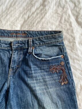 Vintage American Eagle Jeans with Embroidered Detail